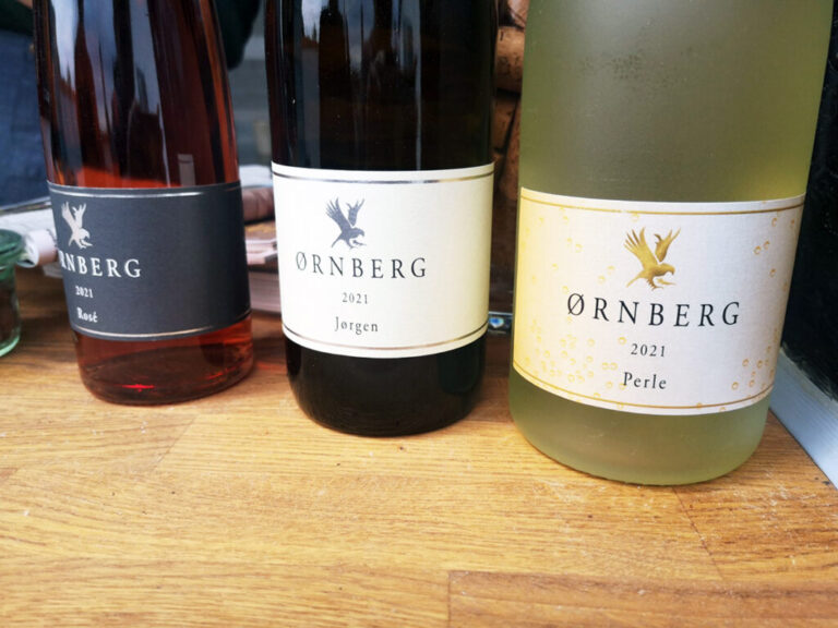 Ørnberg-vine- Perle og flere, dansk mousserende vin